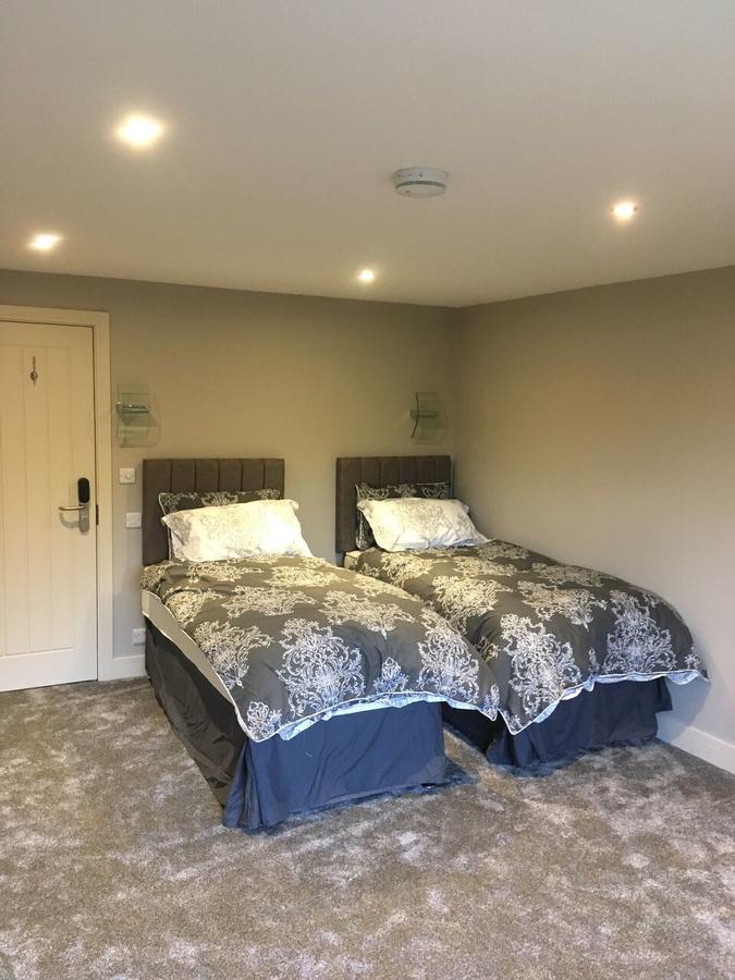 Eccleshall Bed And Breakfast ภายนอก รูปภาพ